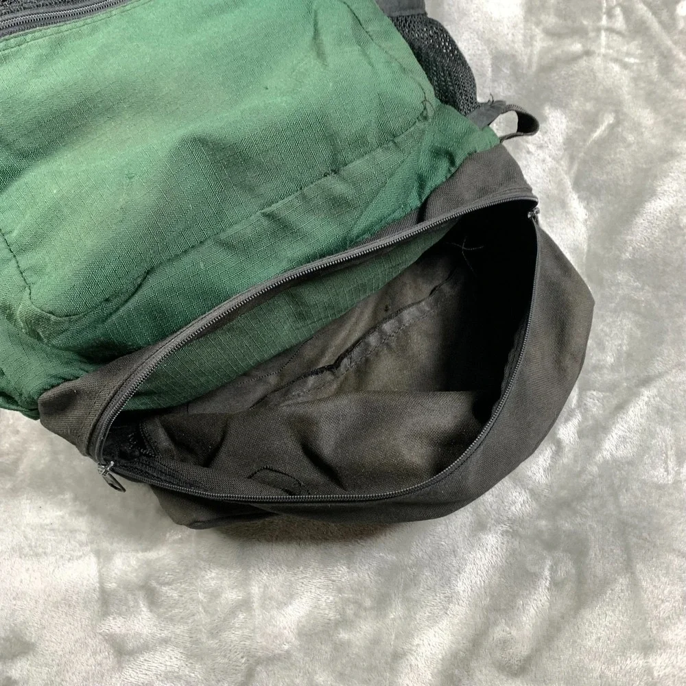 Vintage JanSport Backpack Day Pack Green Made in USA Outdoor Ripstop 90s Hiking
